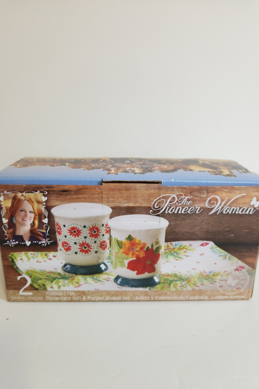 New -  Pioneer Woman - Set