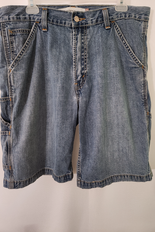 W34 - Levi - Carpenter Shorts