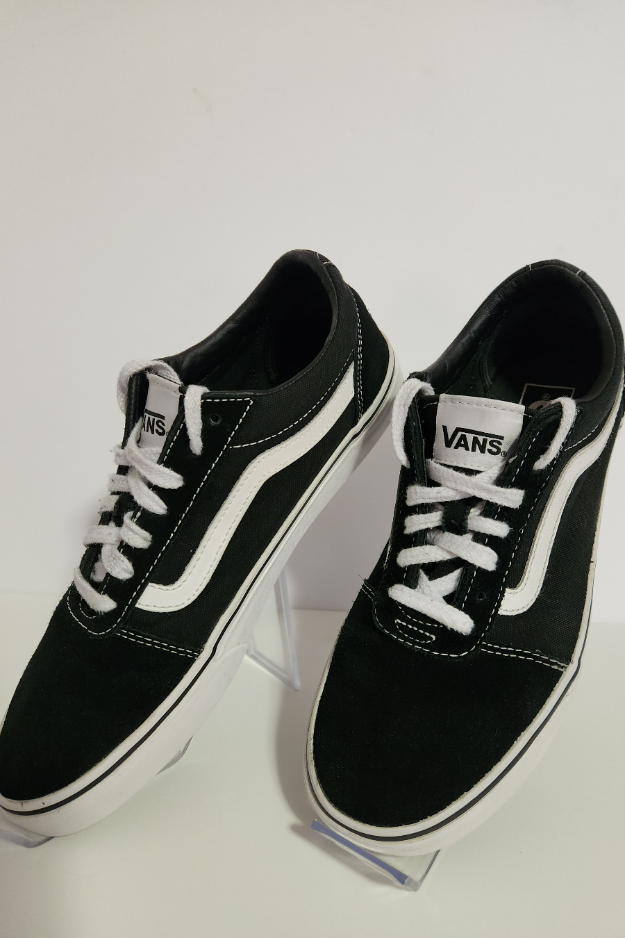 8.5 - Vans Shoes