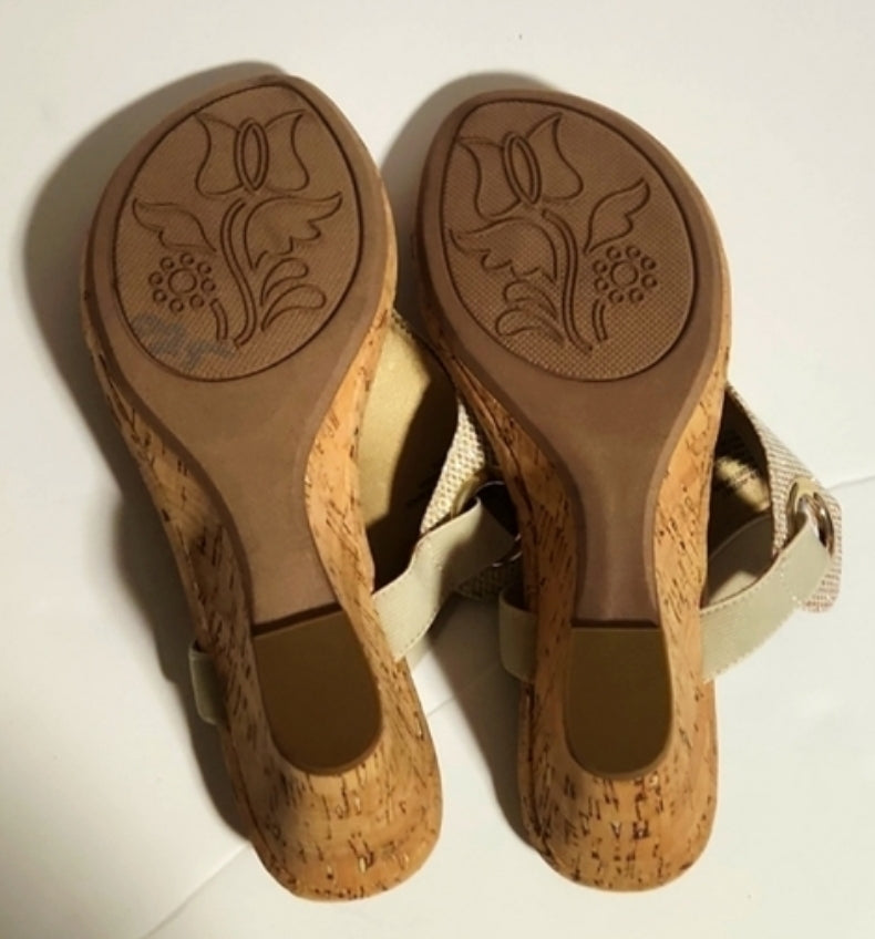 Size 9 1/2 - Wedge Sandals