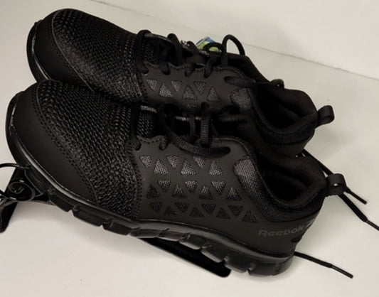 Unisex Reebok - Men 5.5M / Women 7.5M