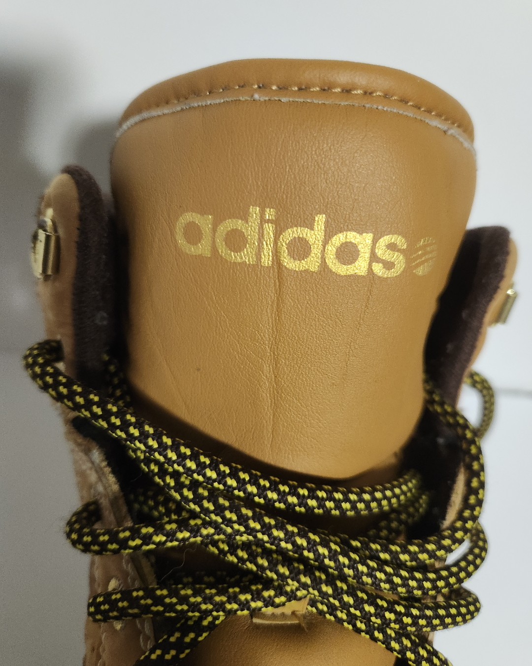 14 - Men's Adidas Boots