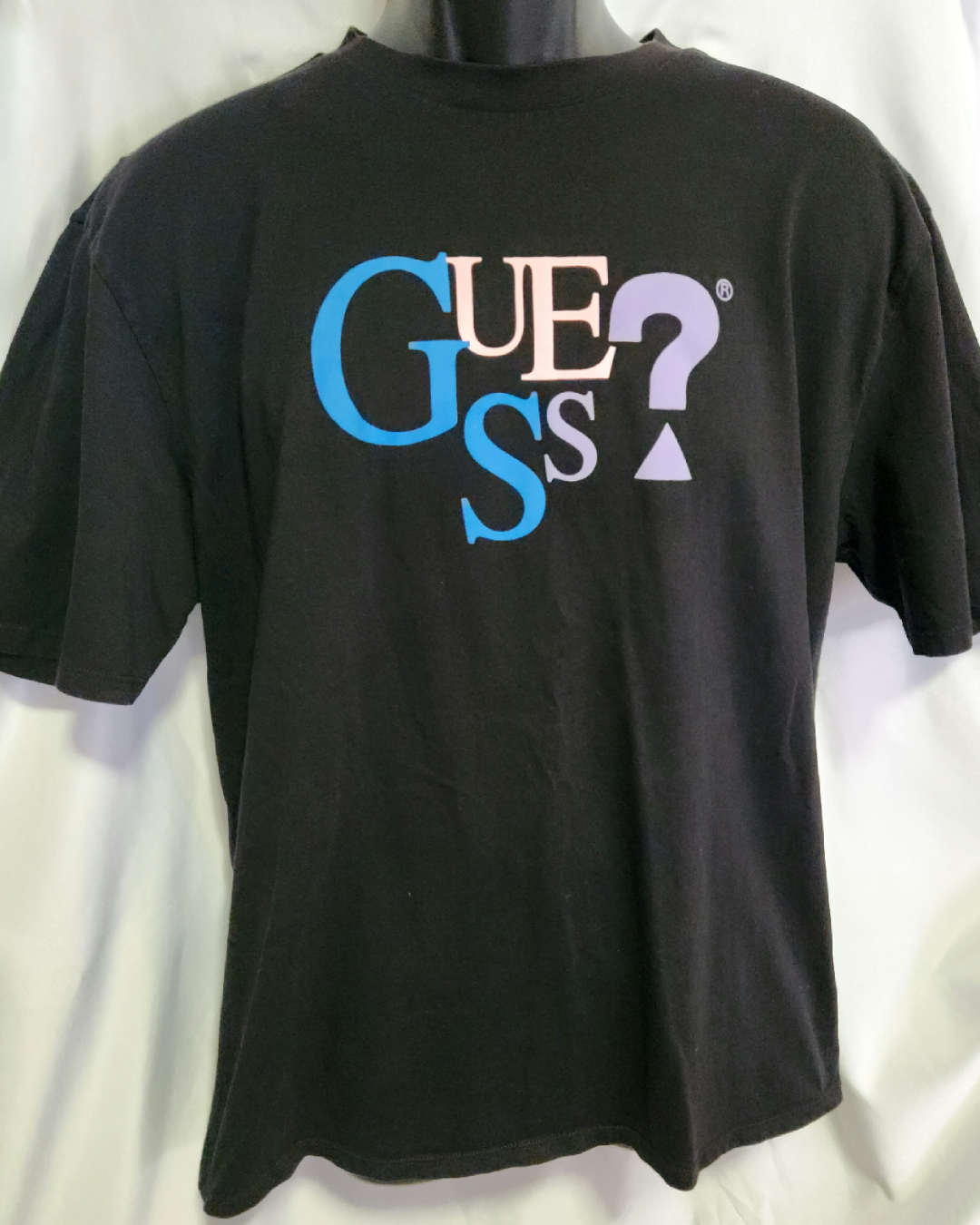 M - Men's graphic tee