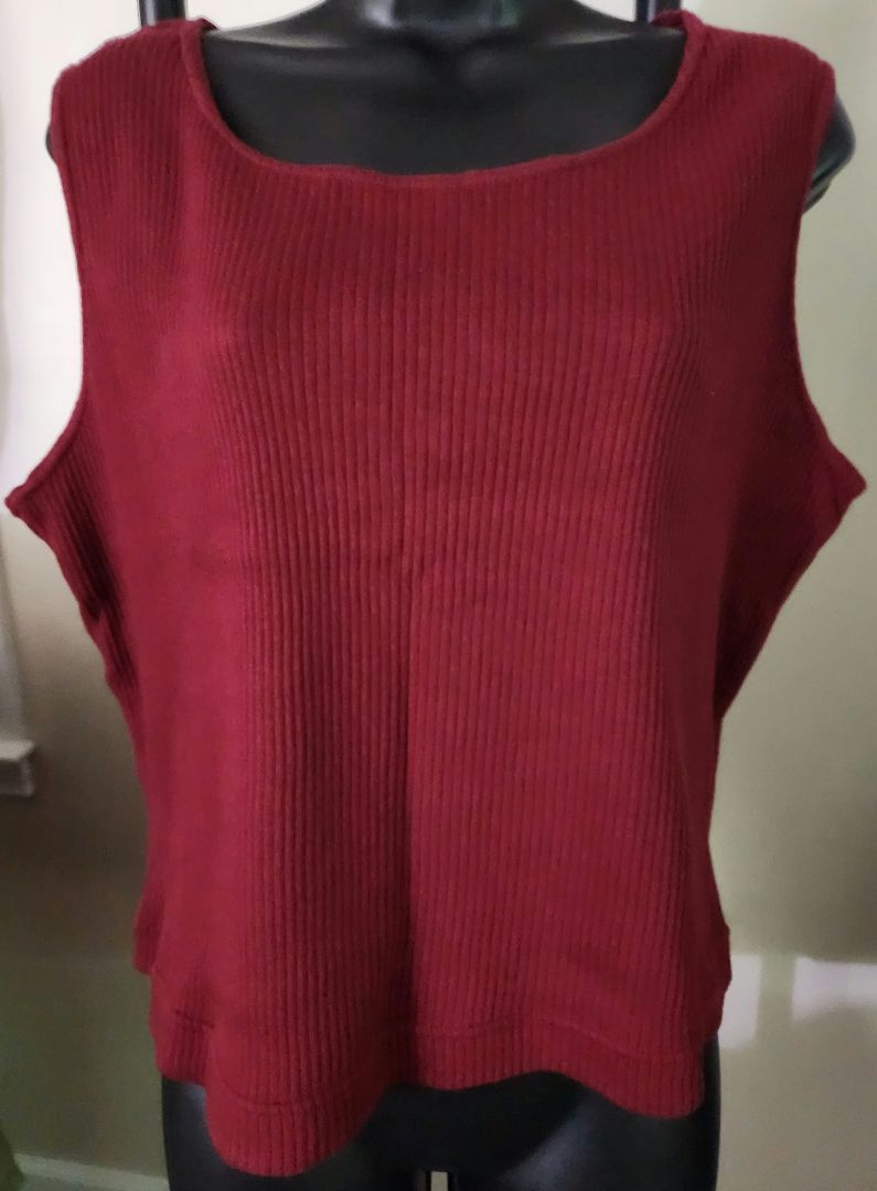 1X - Burgandy Tank